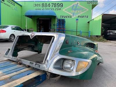 2006 International 7400 Hood