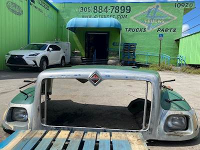 2006 International 7400 Hood