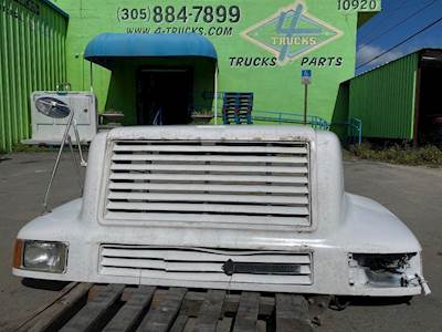 1990 International 8200 Hood