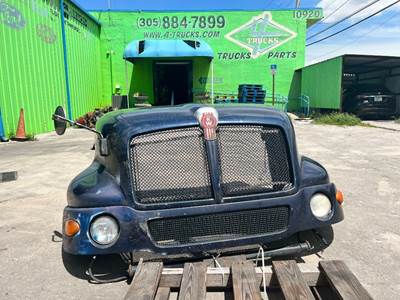 2007 Kenworth T2000 Hood