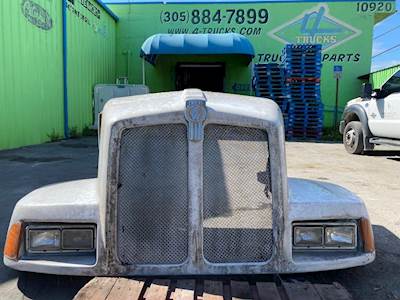 2005 Kenworth T300 Hood