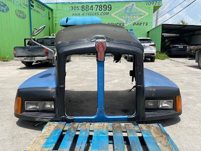 1998 Kenworth T600 Hood