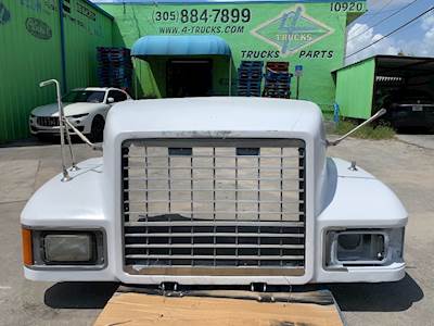 2003 Mack CH Hood