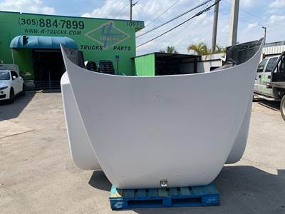 2004 Mack CH613 Hood