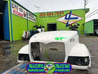 2007 Mack Granite CV713 Hood