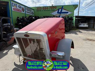 2007 Peterbilt 379 Hood