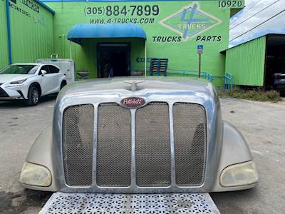 2007 Peterbilt 387 Hood