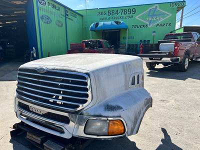 2006 Sterling A9500 Hood