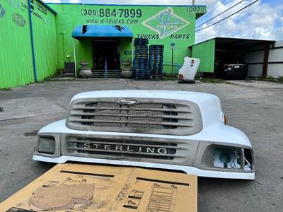 2006 Sterling Acterra Hood