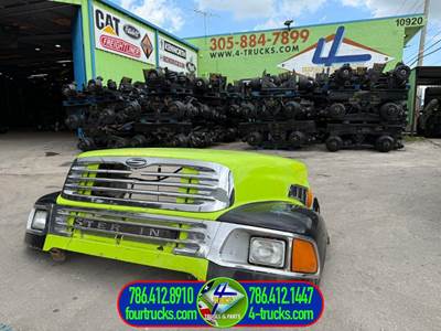 2009 Sterling Acterra Hood