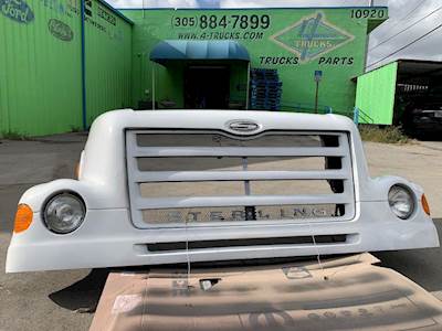 2005 Sterling LT7500 Hood