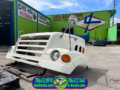 2003 Sterling LT7500 Hood