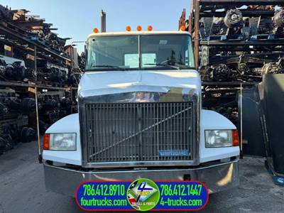 1994 Volvo VOLVOGMC Hood