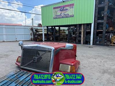 1998 Volvo WHITE Hood