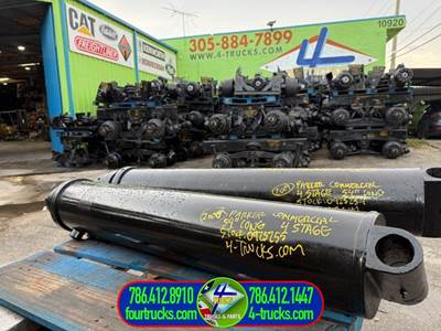 2008 COMMERCIAL INTERTECH Hydraulic Cylinder