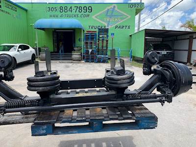2009 HENDRICKSON STEERABLE HUP PILOT LIFT AXLES DROP AXLES