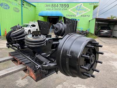 2013 Hendrickson STEERABLE LIFT AXLE Lift Axle / Drop Axle