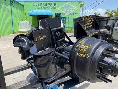 2010 Hendrickson AIR UP AIR DOWN DROP CENTER Tag / Pusher Axle