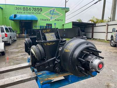 2011 Hendrickson Tag / Pusher Axle