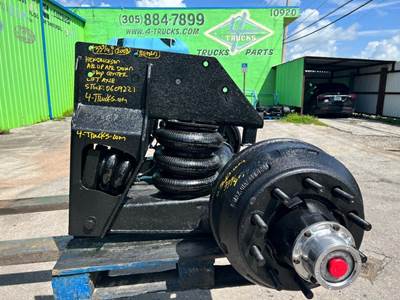 2008 Hendrickson AIR UP AIR DOWN Tag / Pusher Axle