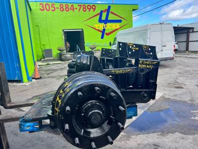 2013 Hendrickson STEERABLE LIFT AXLE Tag / Pusher Axle