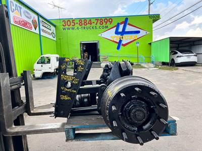 2015 Hendrickson Tag / Pusher Axle