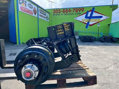 2007 Hendrickson AIR UP AIR DOWN Tag / Pusher Axle
