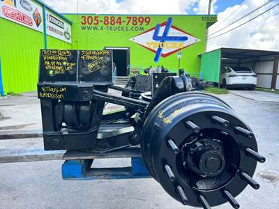 2009 Hendrickson STEERABLE LIFT AXLE Tag / Pusher Axle