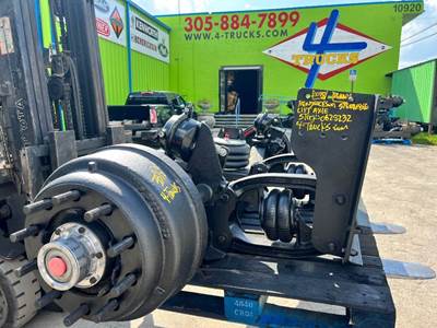 2018 Hendrickson STEERABLE LIFT AXLE Tag / Pusher Axle