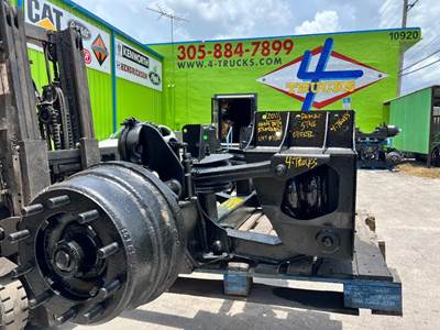 2011 Hendrickson STEERABLE LIFT AXLE Tag / Pusher Axle