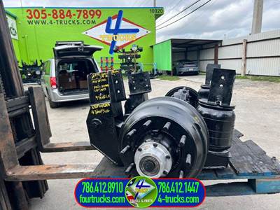 2014 Hendrickson AIR UP AIR DOWN DROP CENTER Tag / Pusher Axle