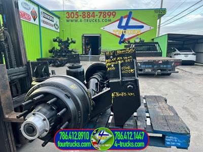 2011 Hendrickson AIR UP AIR DOWN Tag / Pusher Axle