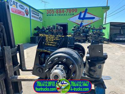 2013 Hendrickson Tag / Pusher Axle