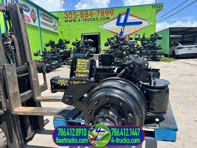 1997 NEWAY Tag / Pusher Axle