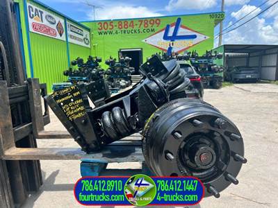 2015 Hendrickson STEERABLE LIFT AXLE Tag / Pusher Axle