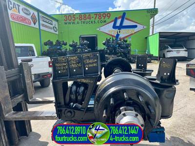 2014 Hendrickson Tag / Pusher Axle