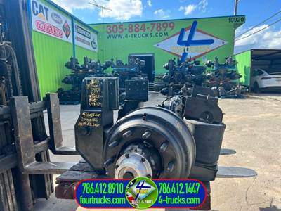 2013 Hendrickson AIR UP AIR DOWN Tag / Pusher Axle