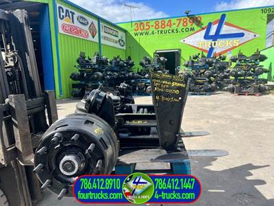 2016 Hendrickson STEERABLE LIFT AXLE Tag / Pusher Axle