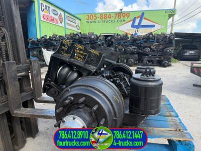 2017 Hendrickson Tag / Pusher Axle
