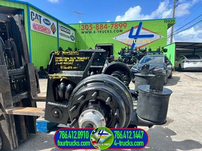 2015 Hendrickson HLM2 Tag / Pusher Axle