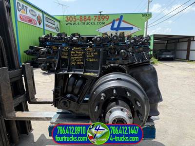 2015 Hendrickson HLM2 STEERABLE LIFT AXLE Tag / Pusher Axle