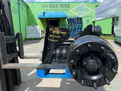 2013 Hendrickson LIFT Tag / Pusher Axle