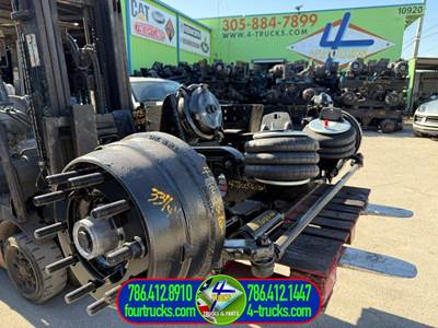 2018 Hendrickson LIFT AXLE Tag / Pusher Axle