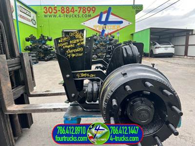 2018 Ridewell RSS-233-13K Tag / Pusher Axle