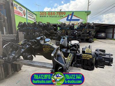 2022 Spicer Tag / Pusher Axle