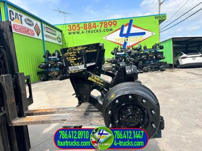 2019 Watson & Chalin Tag / Pusher Axle