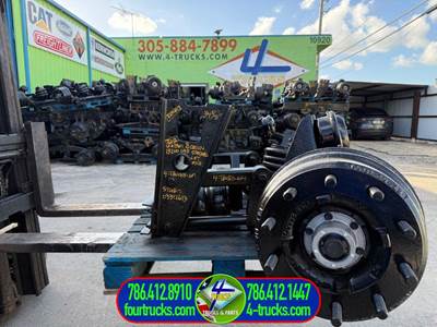 2018 Watson & Chalin Tag / Pusher Axle