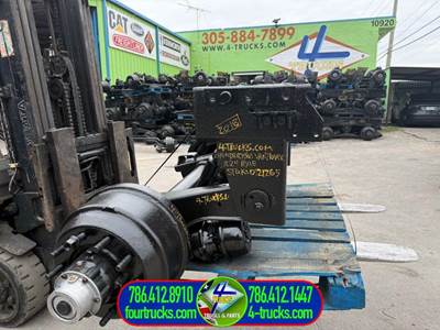 2018 Hendrickson Van traxx Trailer Axle