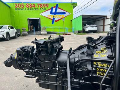 1995 Isuzu 4BD2TC Transmission