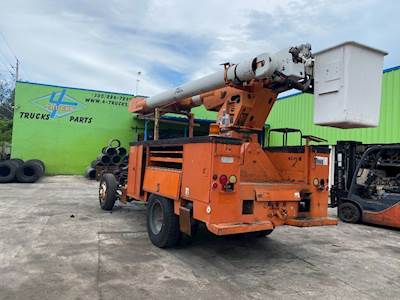 1994 Altec AM450-H Truck-Mountable Boom / Crane